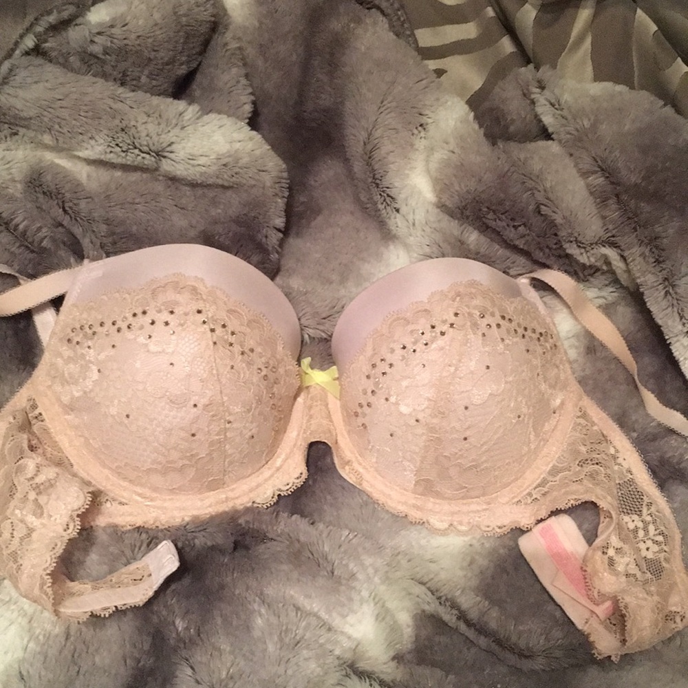 Victoria’s Secret Dream Angels Bra